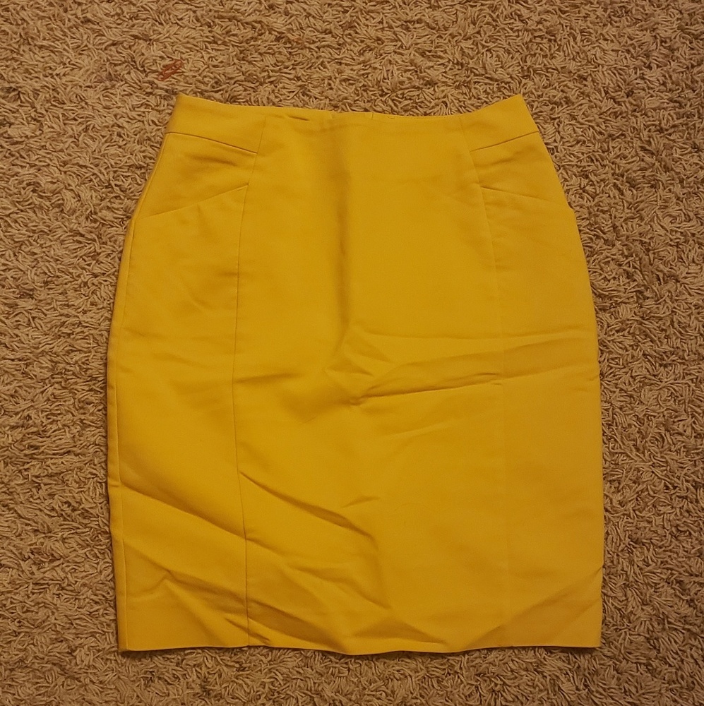 Yellow H&M skirt